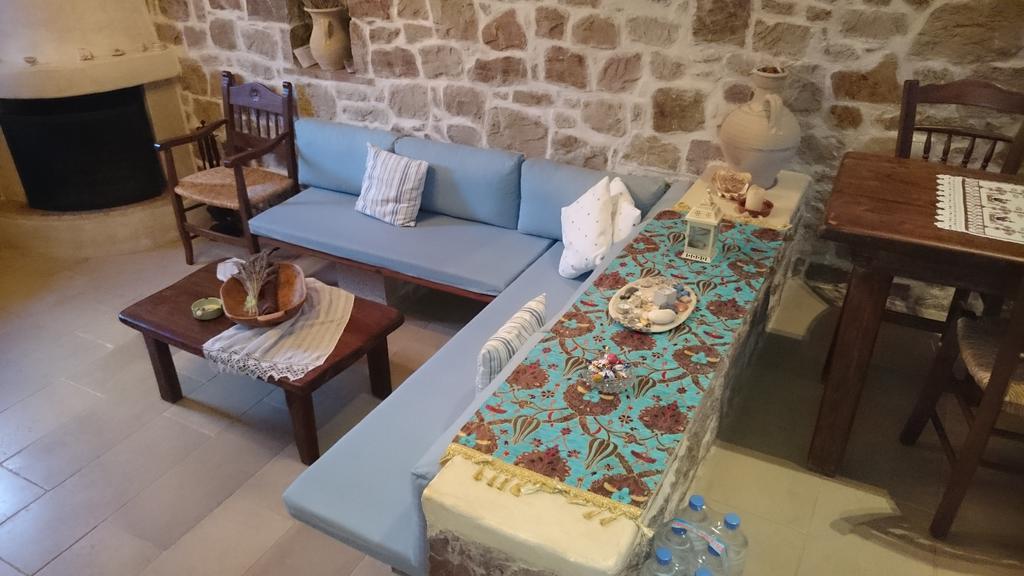 Lithos Traditional Guest Houses Ксерокампос Екстериор снимка