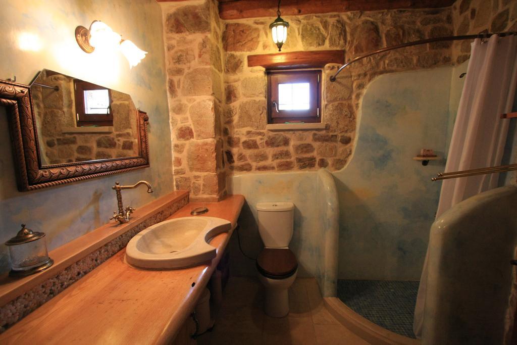 Lithos Traditional Guest Houses Ксерокампос Екстериор снимка